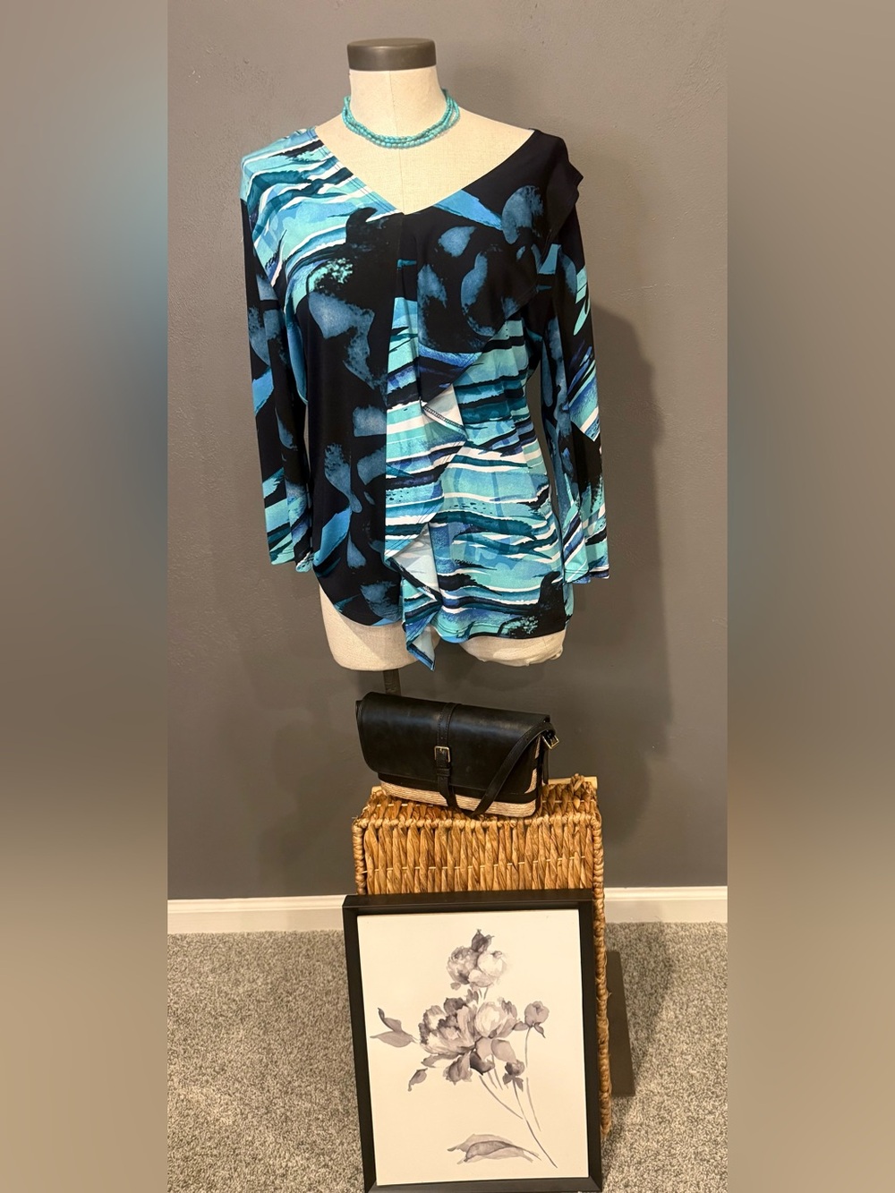 Susan Woo Blue & Black Abstract Print V-Neck Blouse